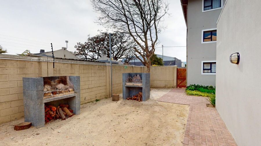 2 Bedroom Property for Sale in Rome Western Cape